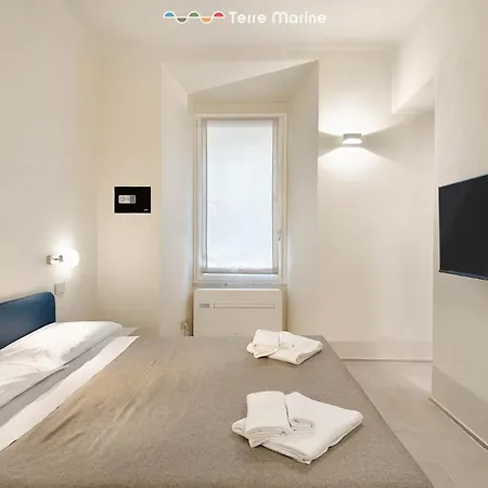 La Maison Des Etoiles, Terre Marine La Spezia