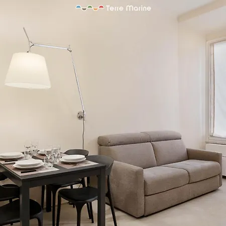 La Maison Des Etoiles, Terre Marine 라스페치아