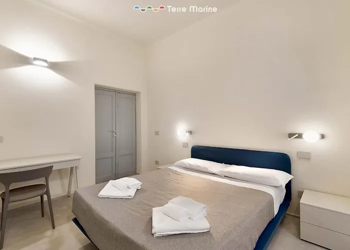 La Maison Des Etoiles, Terre Marine Специя